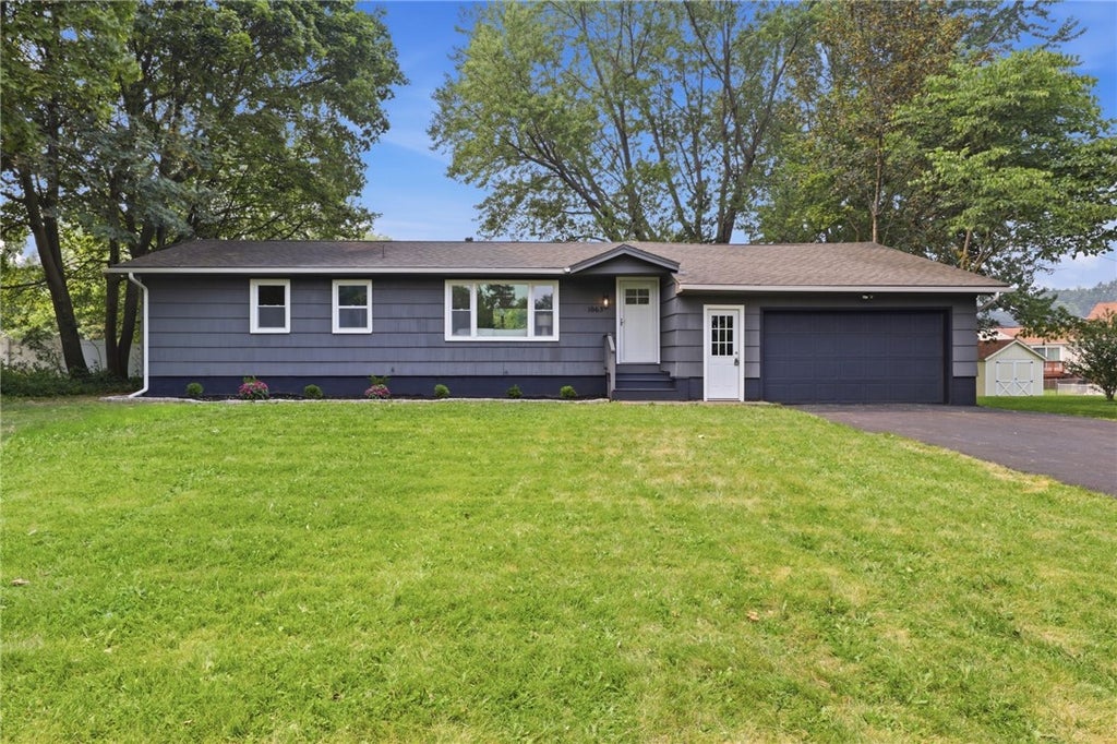 Photo of 1063 Farnsworth Road S, Henrietta, NY 14623 (MLS # R1698387)