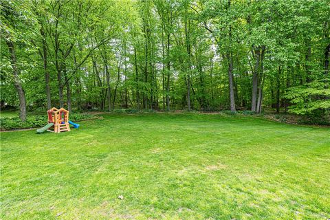 Tiny photo for 487 Sandystone Circle, Webster, NY 14580 (MLS # R1683070)
