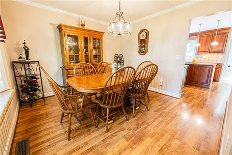 Tiny photo for 487 Sandystone Circle, Webster, NY 14580 (MLS # R1683070)