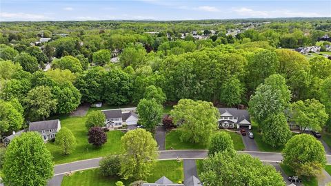 Tiny photo for 487 Sandystone Circle, Webster, NY 14580 (MLS # R1683070)
