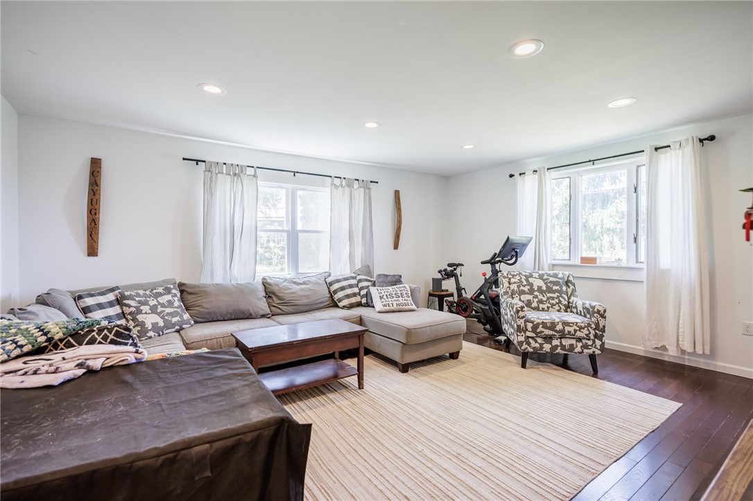 76 E Wright Avenue