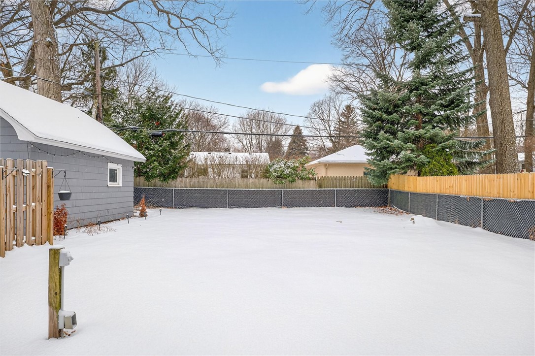 29 W Boulevard Parkway