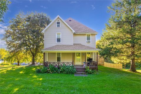 Tiny photo for 10 Patterson Road, Arcadia, NY 14513 (MLS # R1655201)