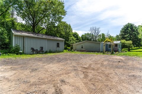 Tiny photo for 650 Pleasant Valley Road, Arcadia, NY 14489 (MLS # R1688695)
