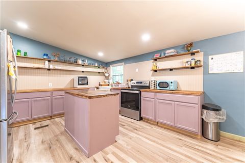 Tiny photo for 650 Pleasant Valley Road, Arcadia, NY 14489 (MLS # R1688695)