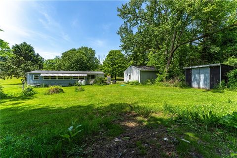 Tiny photo for 650 Pleasant Valley Road, Arcadia, NY 14489 (MLS # R1688695)