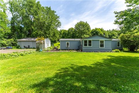 Tiny photo for 650 Pleasant Valley Road, Arcadia, NY 14489 (MLS # R1688695)