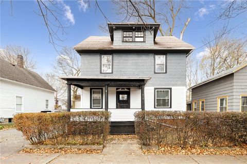 Photo of 819 Goodman Street S, Rochester, NY 14620 (MLS # R1651638)