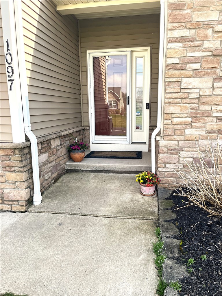 1097 Railway Crossing