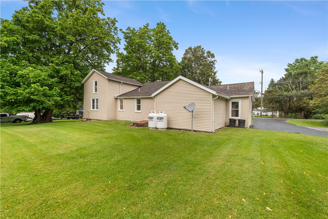 7467 Livonia Station Road