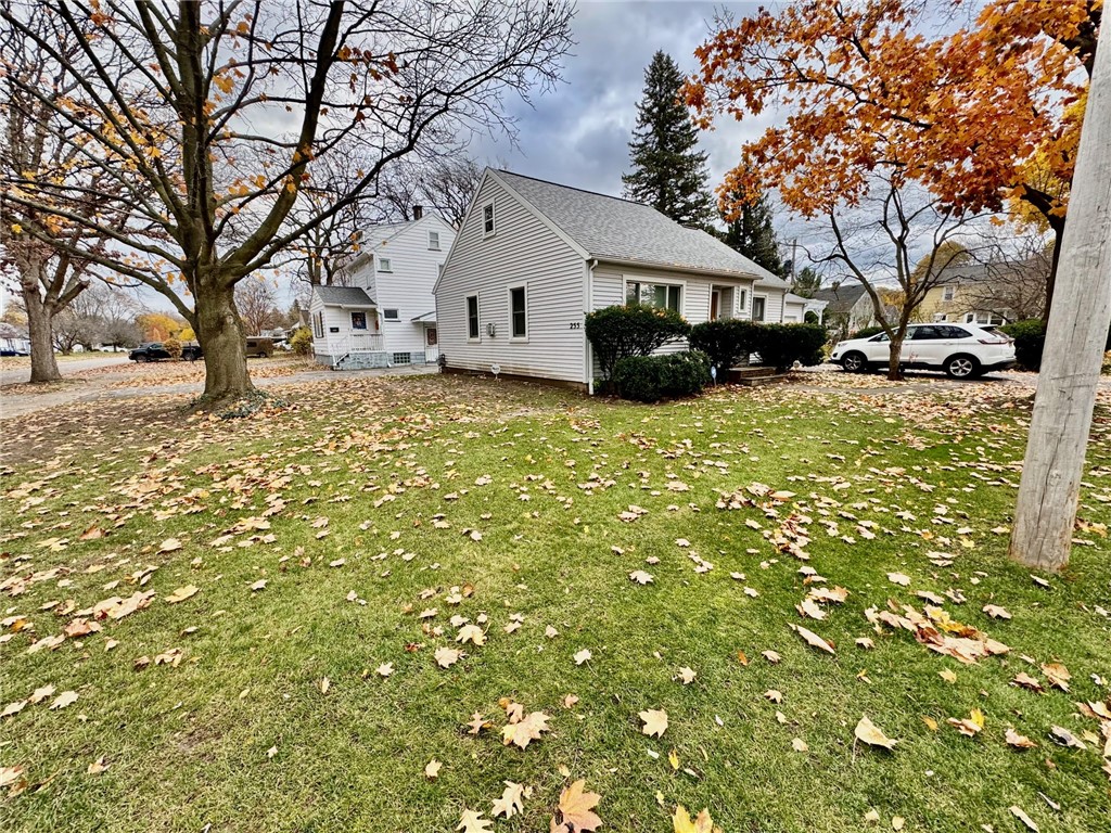 255 Garford Road, Irondequoit, New York image 13