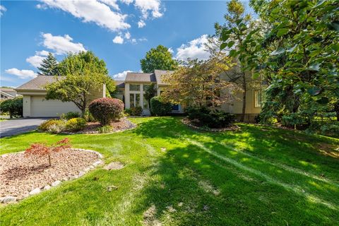 Homes For Sale - 1 Woods Point Pt<br/> Penfield, NY 14580