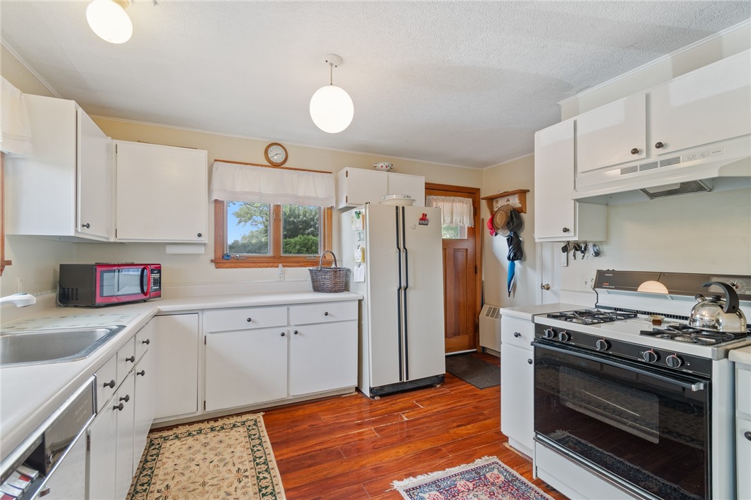 4618 Greenbriar Drive, Gorham, New York image 3