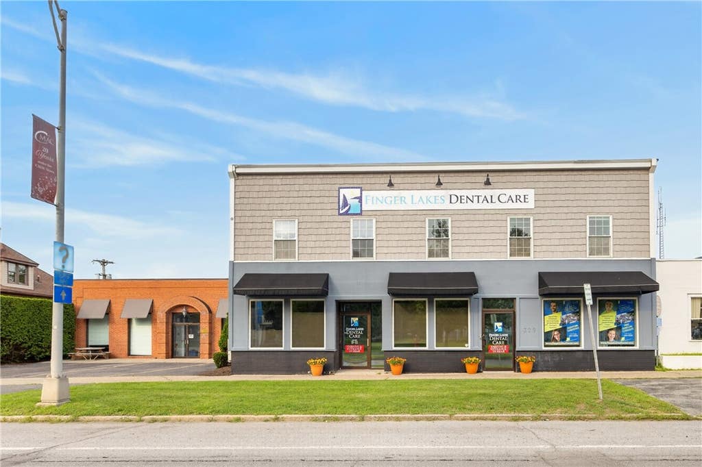 Photo of 325-329 S Main Street, Canandaigua City, NY 14424 (MLS # R1706939)
