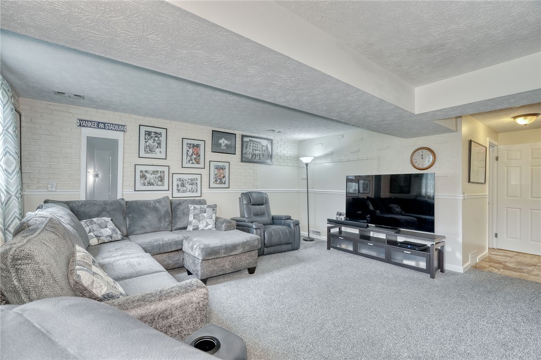 116 Andiron Lane, Greece, New York image 31