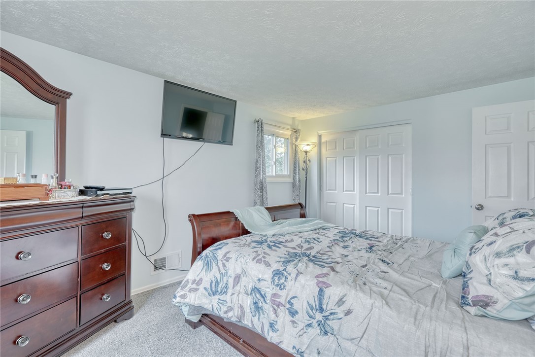 116 Andiron Lane, Greece, New York image 25