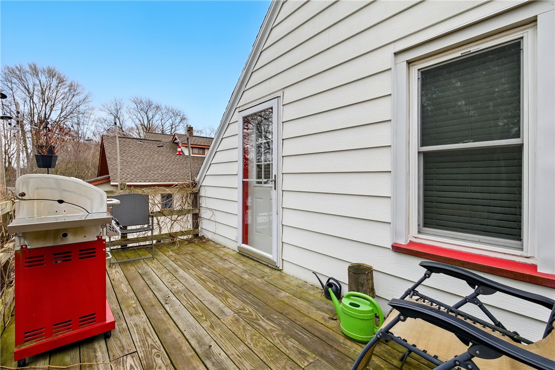 115 W Spruce Street, East Rochester, New York image 28