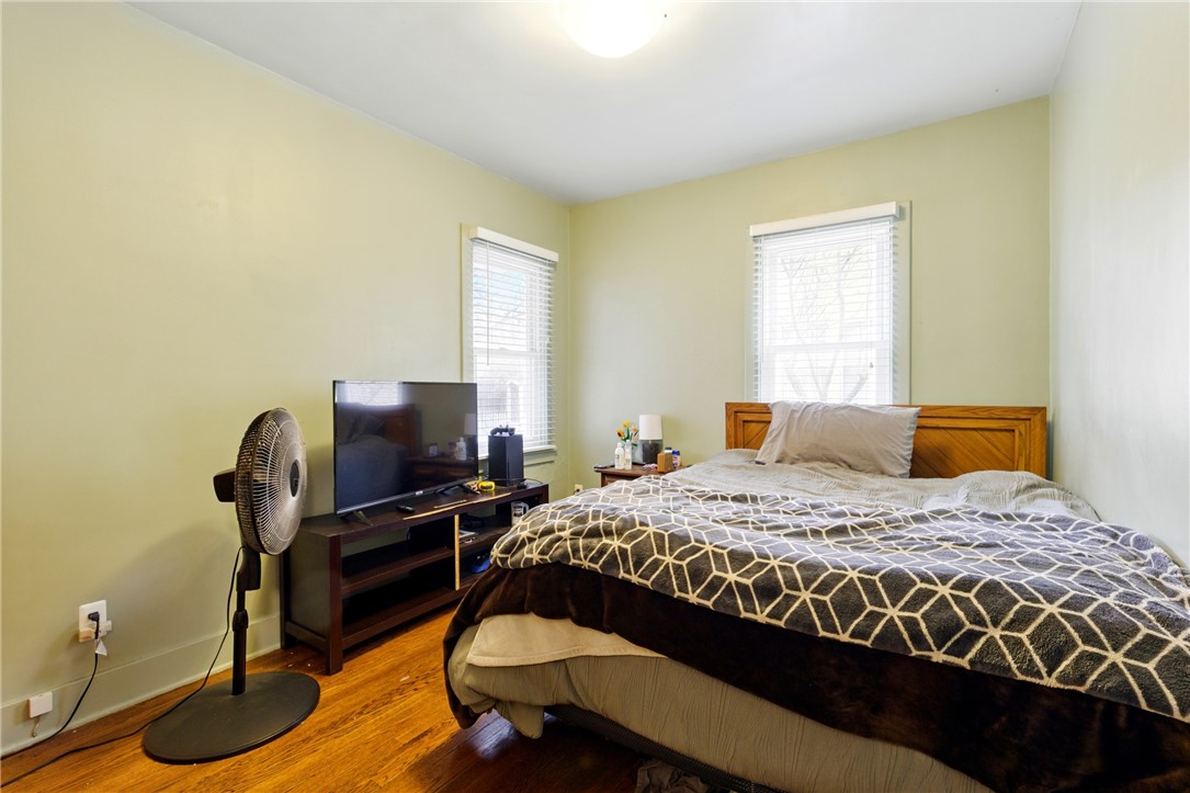 115 W Spruce Street, East Rochester, New York image 9
