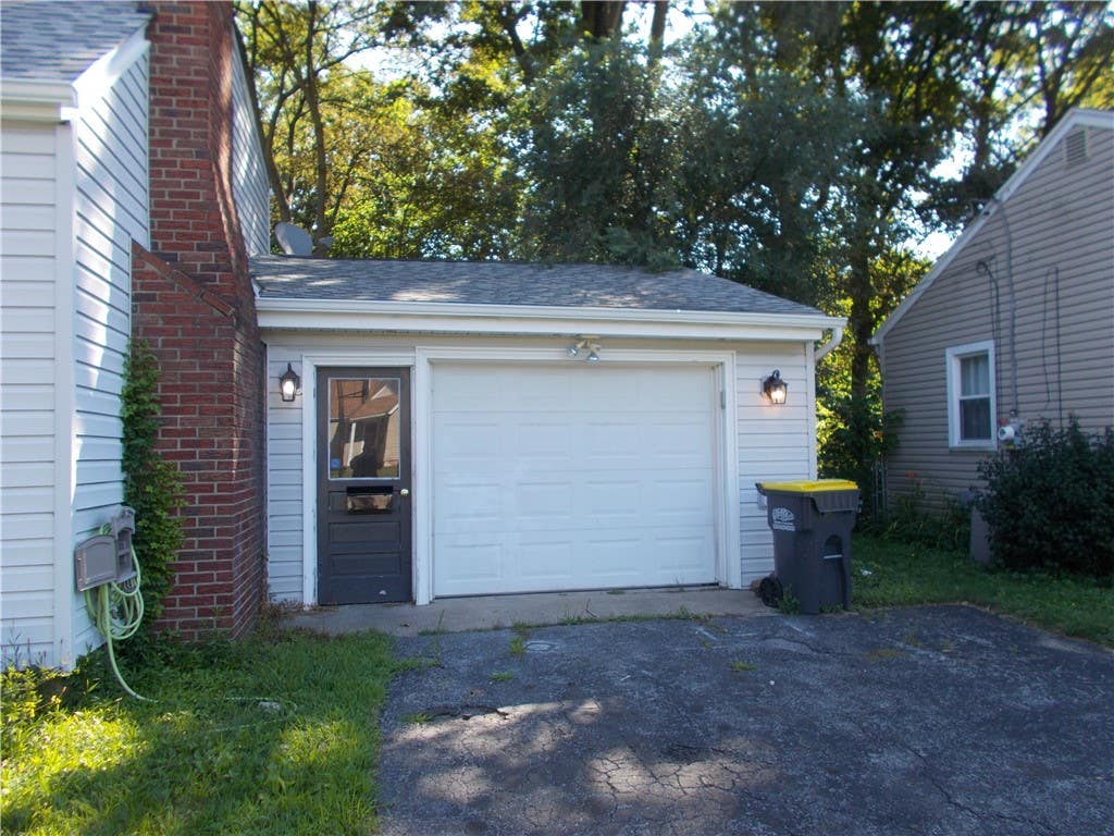 Photo of 70 Woodhill Drive, Greece, NY 14616 (MLS # R1703863)