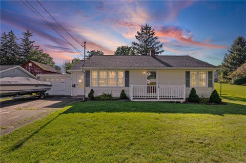 Photo of 94 Sibley St ST, Galen, NY 14433 (MLS # R1704164)