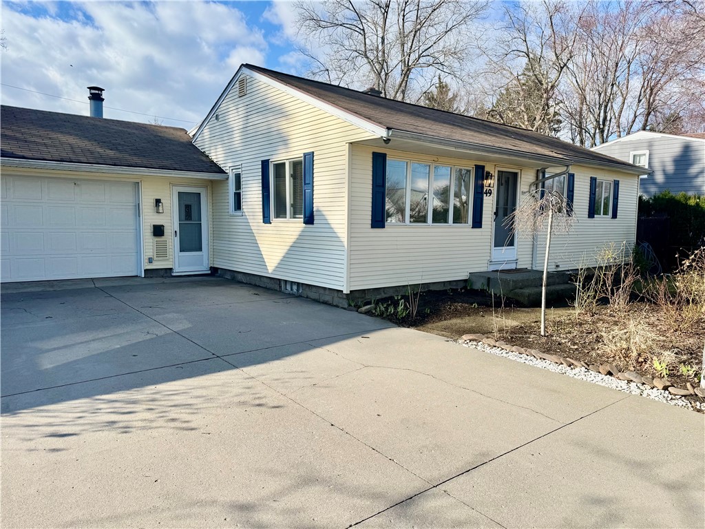 49 Sutorius Drive, Greece, New York image 3