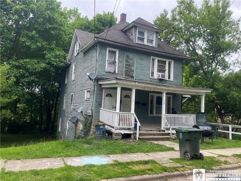 Multifamily For Sale - 163 Barrows Street<br/> Jamestown, NY 14701