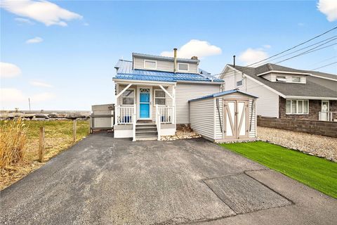 Homes For Sale - 2644 Edgemere Drive<br/> Monroe County, Greece, NY 14612