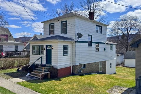 Photo of 5 Bronk Street, Oneonta, NY 13820 (MLS # R1595367)