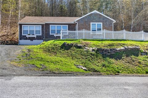 Photo of 385 Cape Horn Road, Gilboa, NY 12167 (MLS # R1673583)