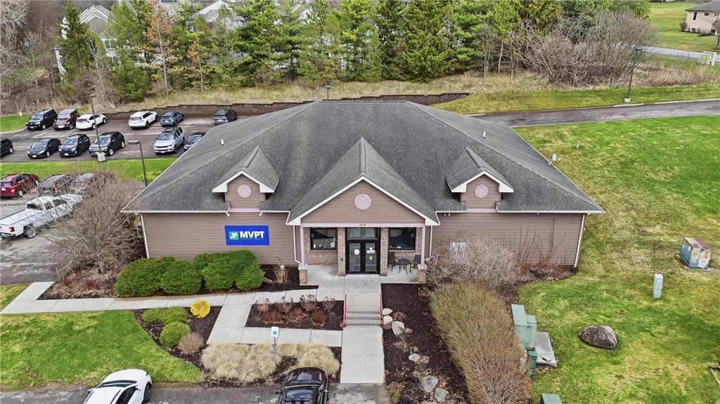 Photo of 1218 Mayberry Place Pl, Macedon, NY 14502 (MLS # R1672234)