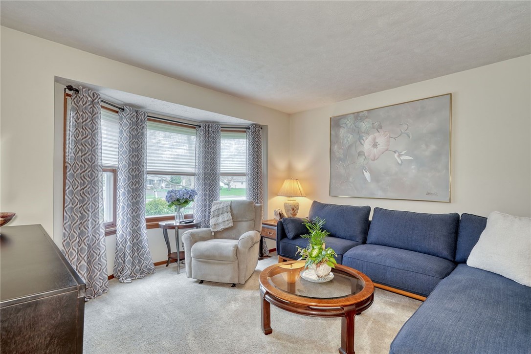 503 Sherborne Road, Webster, New York image 5