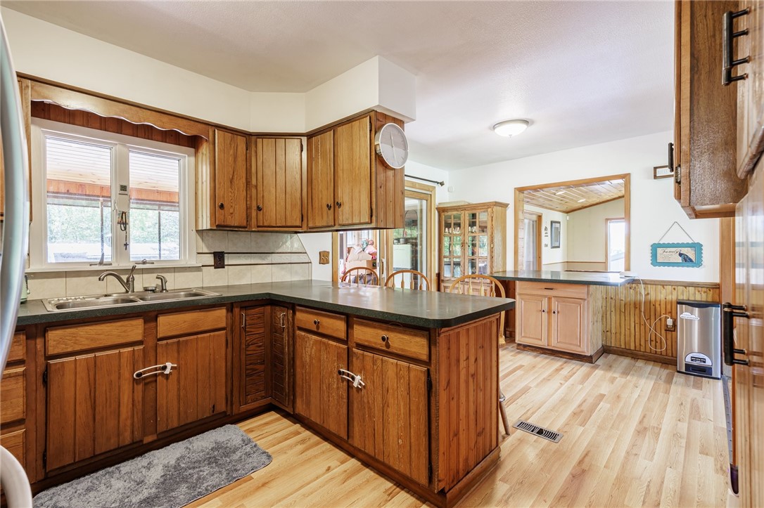 7425 Eelpot Road, Naples, New York image 17