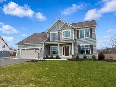 Homes For Sale - 155 Jade Creek Drive<br/> Monroe County, Greece, NY 14468