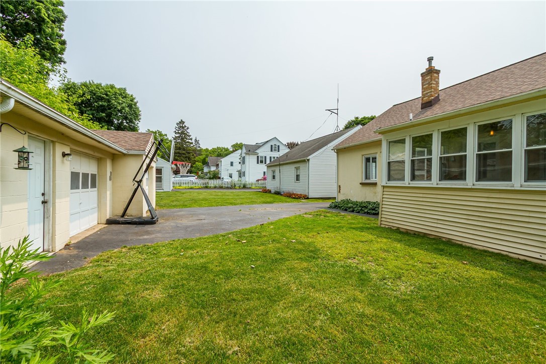 121 Woodbine Avenue, East Rochester, New York image 31