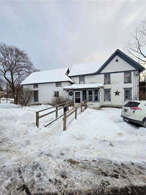 Photo of 1136 Taft Avenue, Union, NY 13760 (MLS # R1661373)