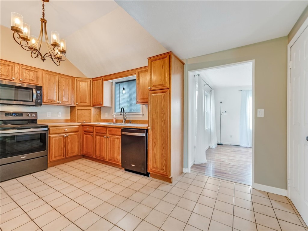 26 Groveland Road, Geneseo, New York image 8