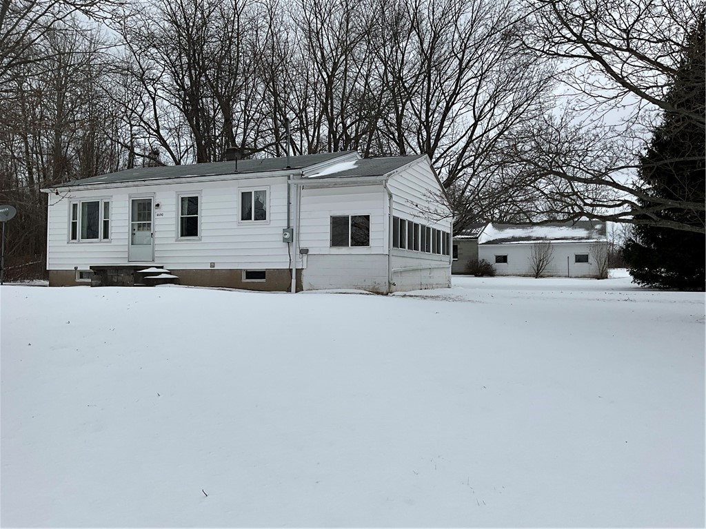 6690 North Road, Sodus, New York image 44