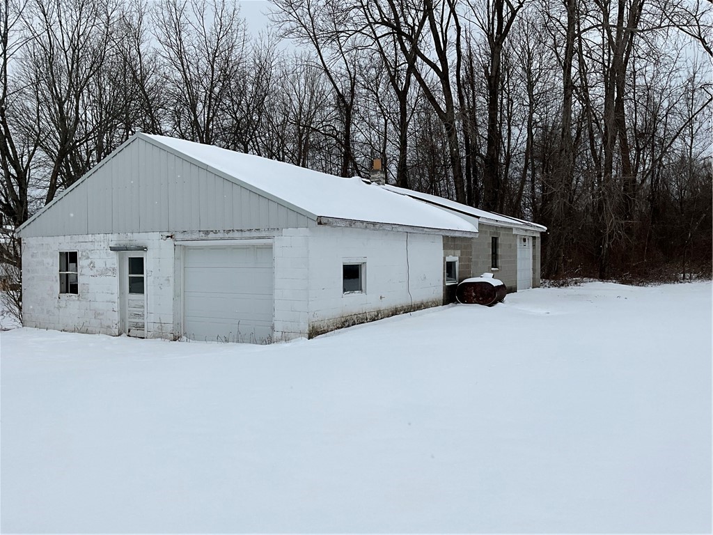 6690 North Road, Sodus, New York image 4