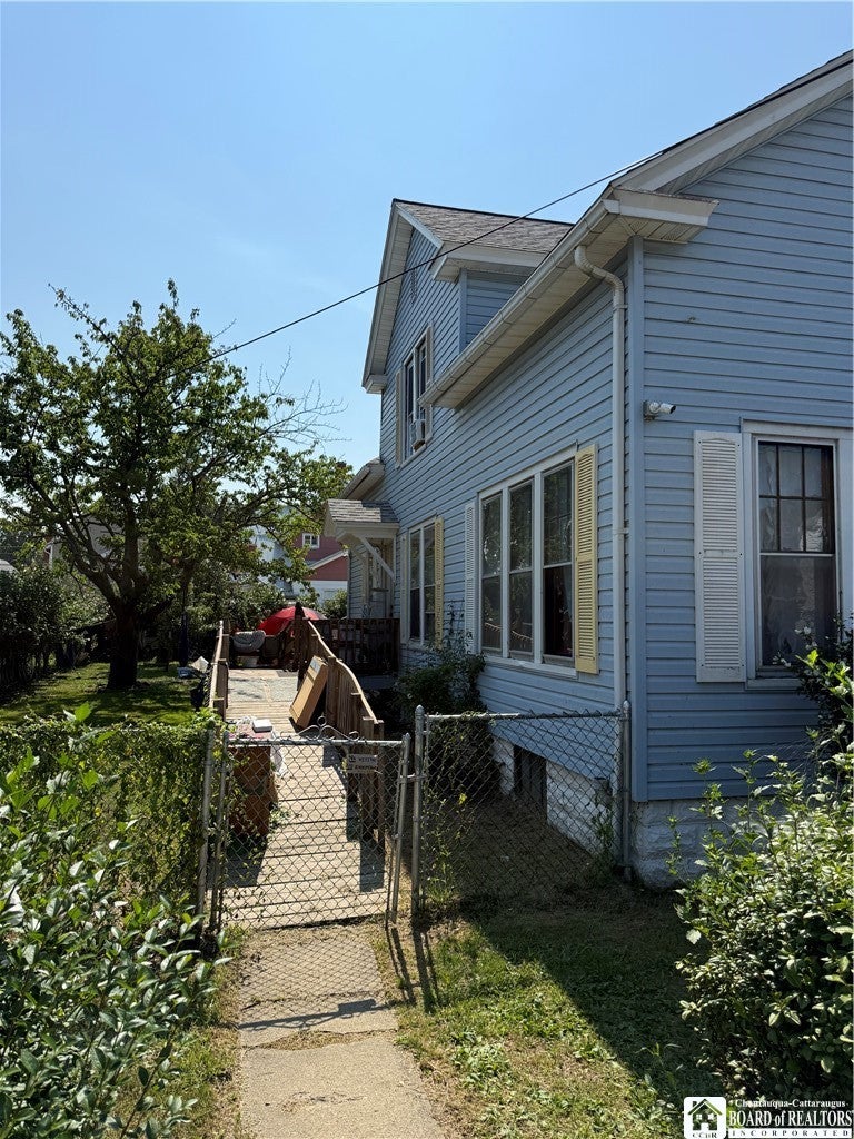 51 Ruggles Street