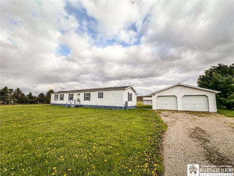 Mobile Home For Sale - 293 Bray Road<br/> Cattaraugus County, Freedom, NY 14009