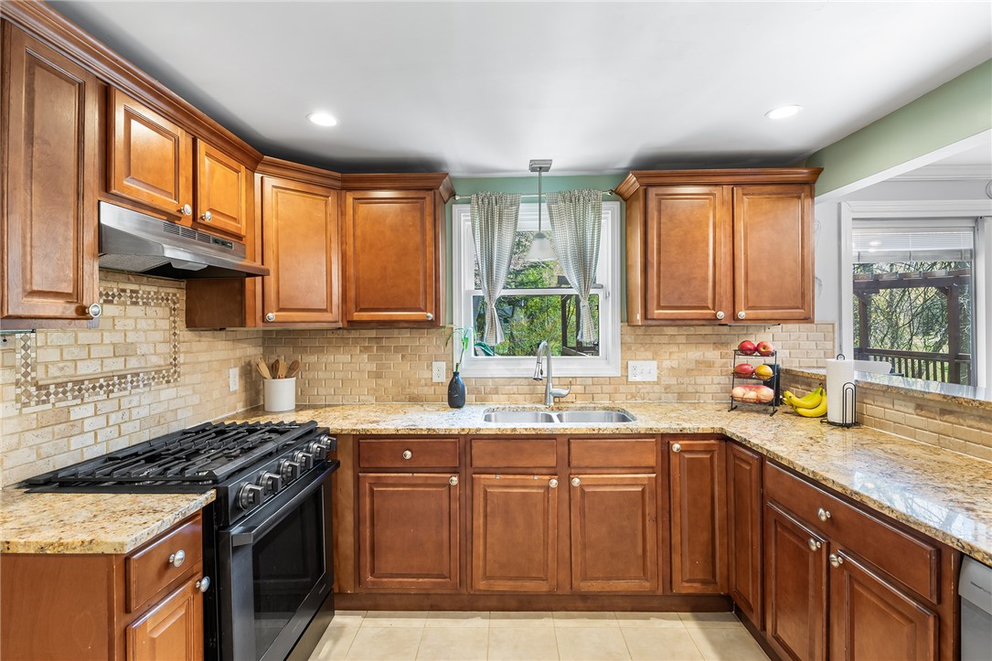 14 Ellie Court, Lancaster, New York image 13