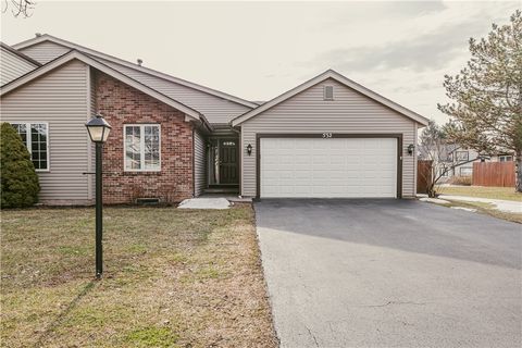 Townhouse For Sale - 532 Valley Creek Road<br/> Gates, NY 14624