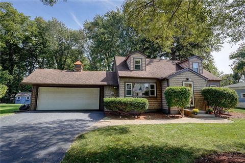 Homes For Rent - 984 Danby Drive<br/> Webster, NY 14580