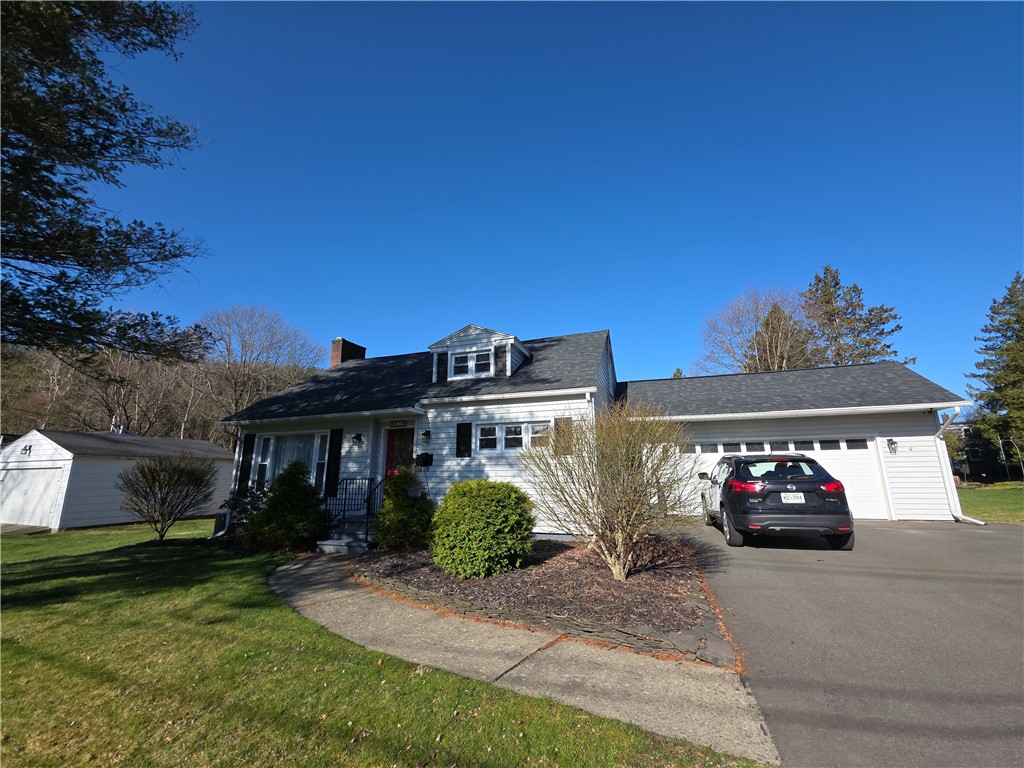 81 E Greenridge Drive, Elmira, New York image 3