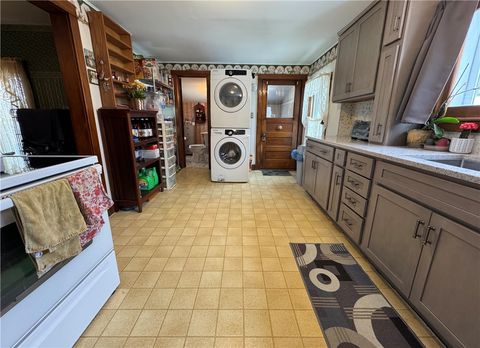 Tiny photo for 36 Plymouth Street, Norwich, NY 13815 (MLS # R1655439)