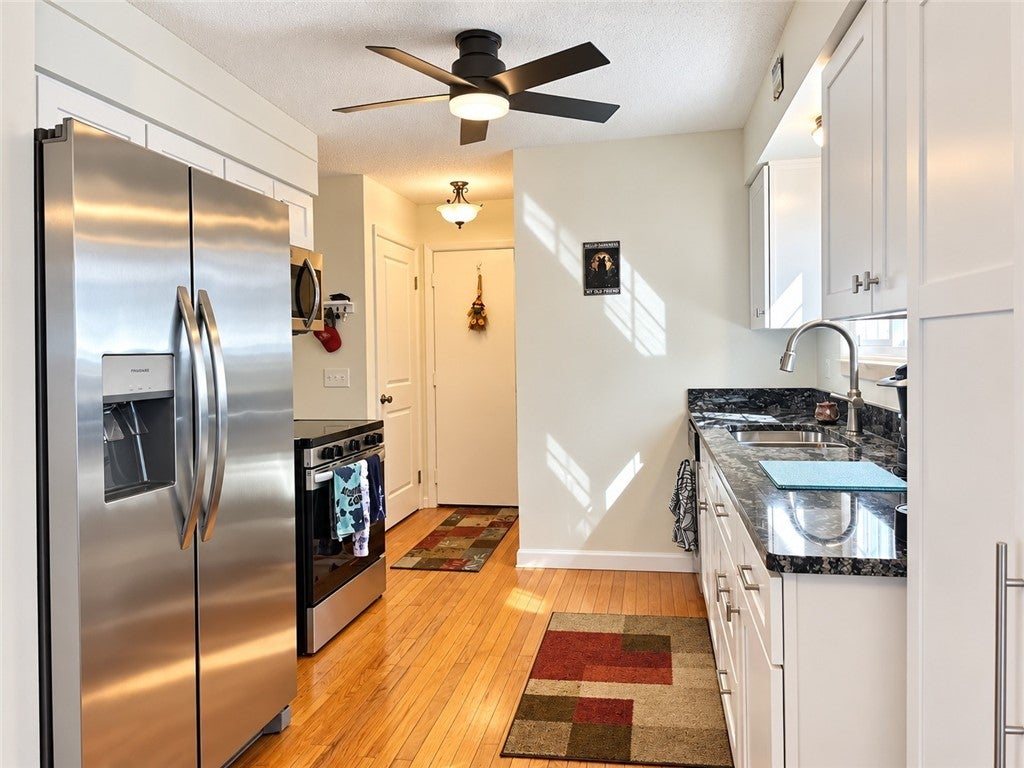 460 Upper Valley Road