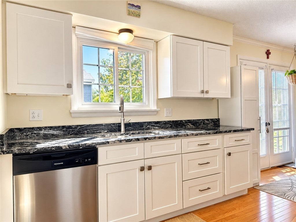 460 Upper Valley Road