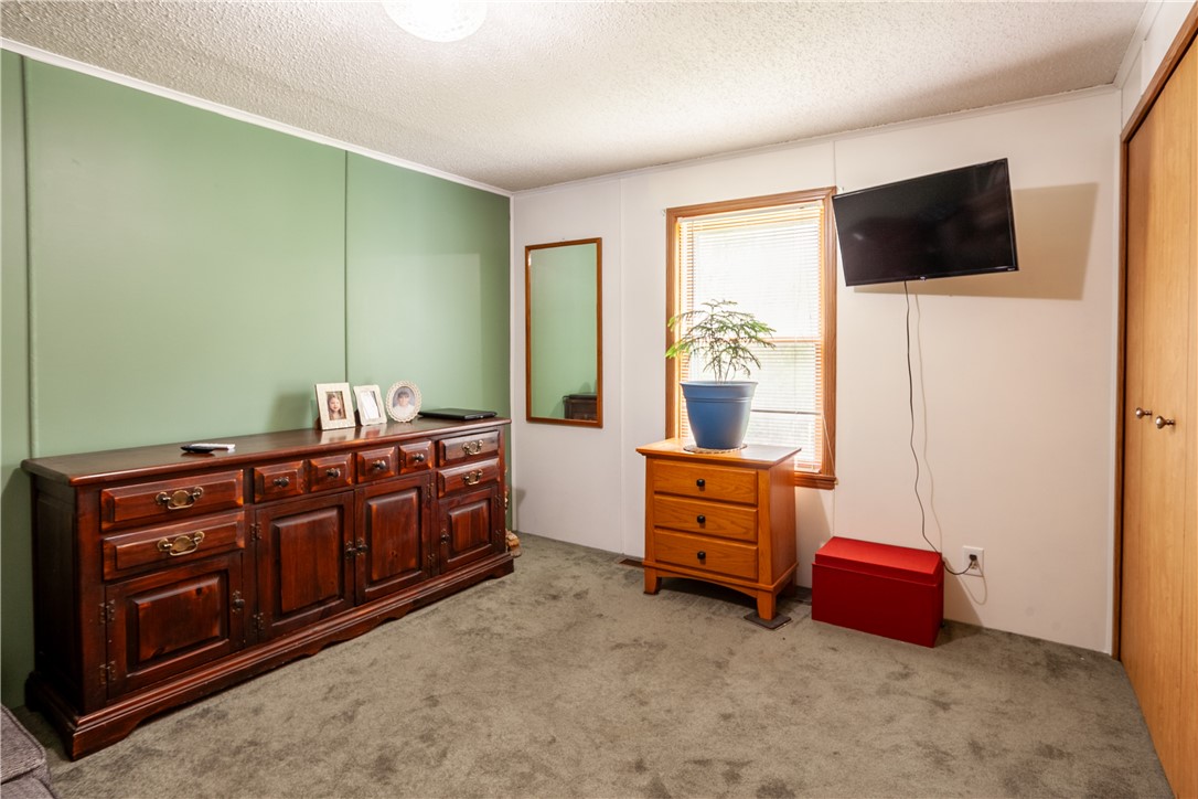 47 Hidden Meadows Drive, Bergen, New York image 32