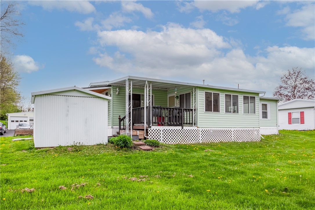 47 Hidden Meadows Drive, Bergen, New York image 7