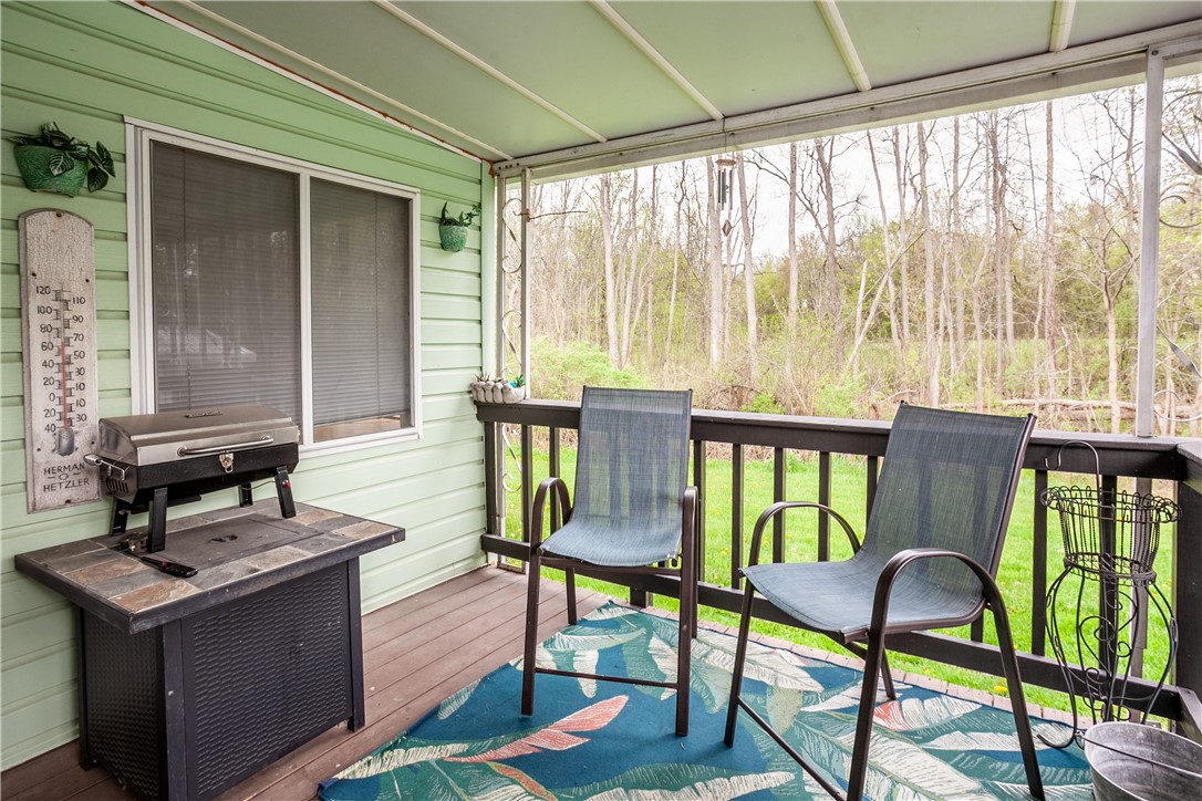 47 Hidden Meadows Drive, Bergen, New York image 9